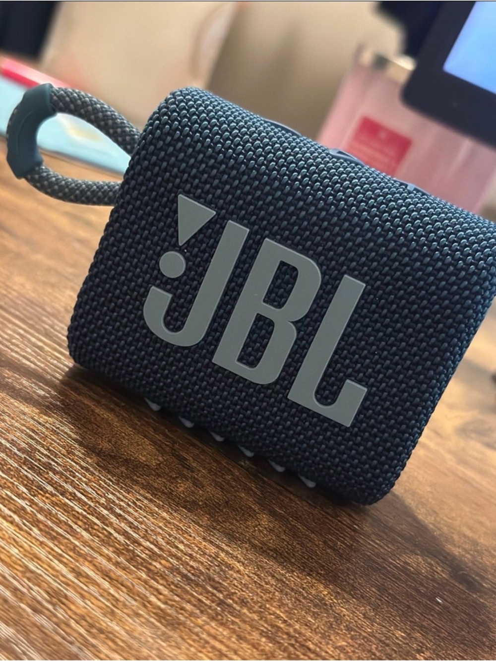 JBL Portable GO3 Bluetooth Speaker — Blue | Like New